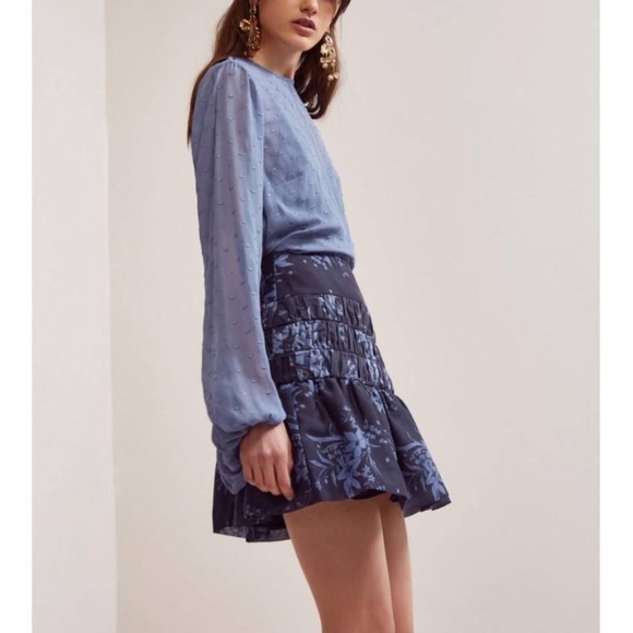 Keepsake Stand Tall Skirt in Blue Floral - Picture 4 of 10